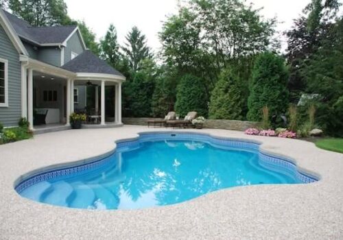 Sabrina Pool Layanan